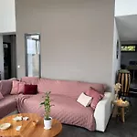 Villa Design With Panoramic Pond View And Jacuzzi Pérols