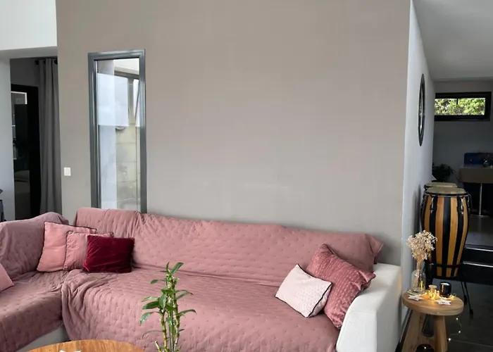 Βίλα Design With Panoramic Pond View And Jacuzzi Pérols