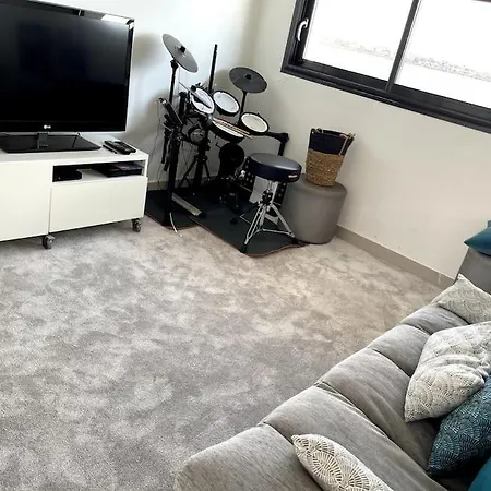 빌라 Design With Panoramic Pond View And Jacuzzi *