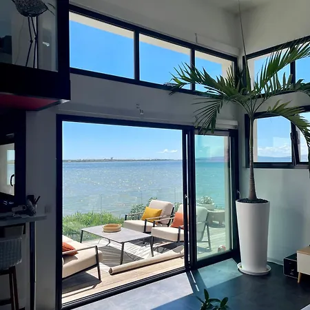 빌라 Design With Panoramic Pond View And Jacuzzi *