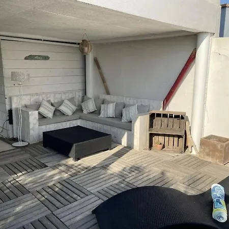 Design With Panoramic Pond View And Jacuzzi Villa Pérols