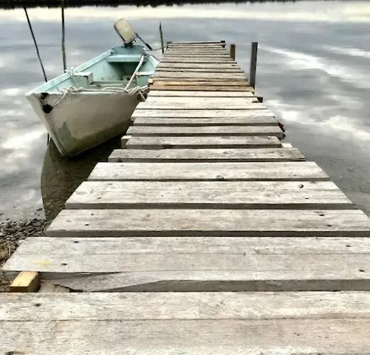 Design With Panoramic Pond View And Jacuzzi 别墅