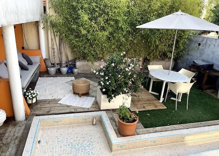 别墅 Design With Panoramic Pond View And Jacuzzi *